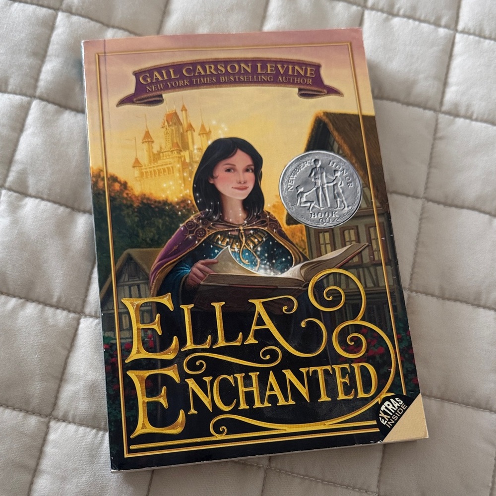 5/$10 Ella Enchanted by Gail Carson Levine Paperback book